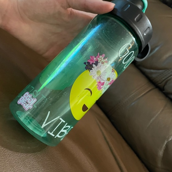 Kids Cup - Picture 2 of 4